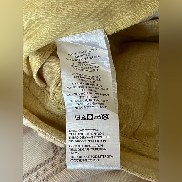 Free People We The Free NWOT Floral Electric Sands Embroidered Cropped Pants - Picture 12 of 16